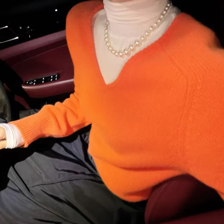 【Winnie】透透奶皮高领打底衫