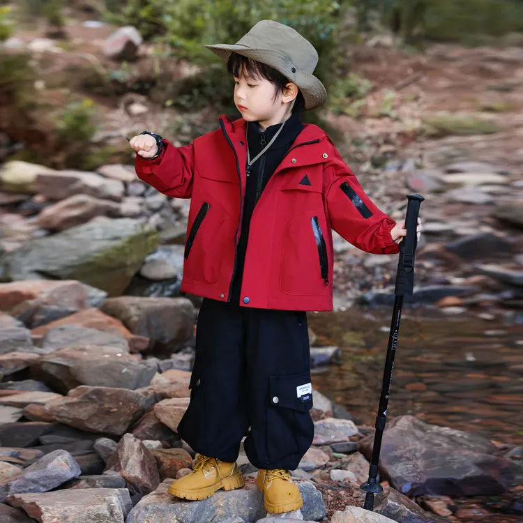 男童冬装外套2025新款潮痞帅儿童秋冬款冲锋衣男孩三合一加厚上衣