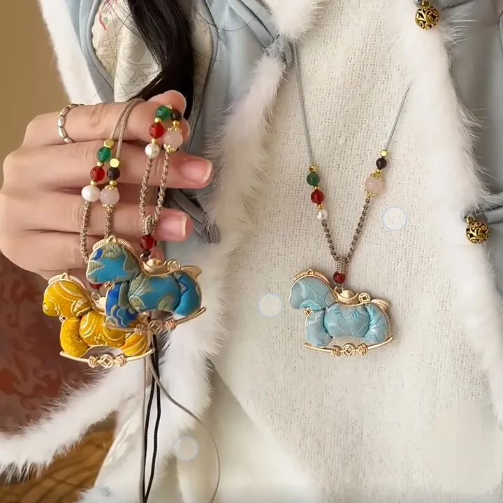 非金属棉绳项链 生肖马新中式ins仿宋锦项链长款民族风秋冬复古配