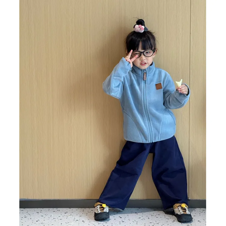 壹妈童装女童时尚秋季套装新款洋气儿童蓝色牛奶绒卫衣外套直筒裤