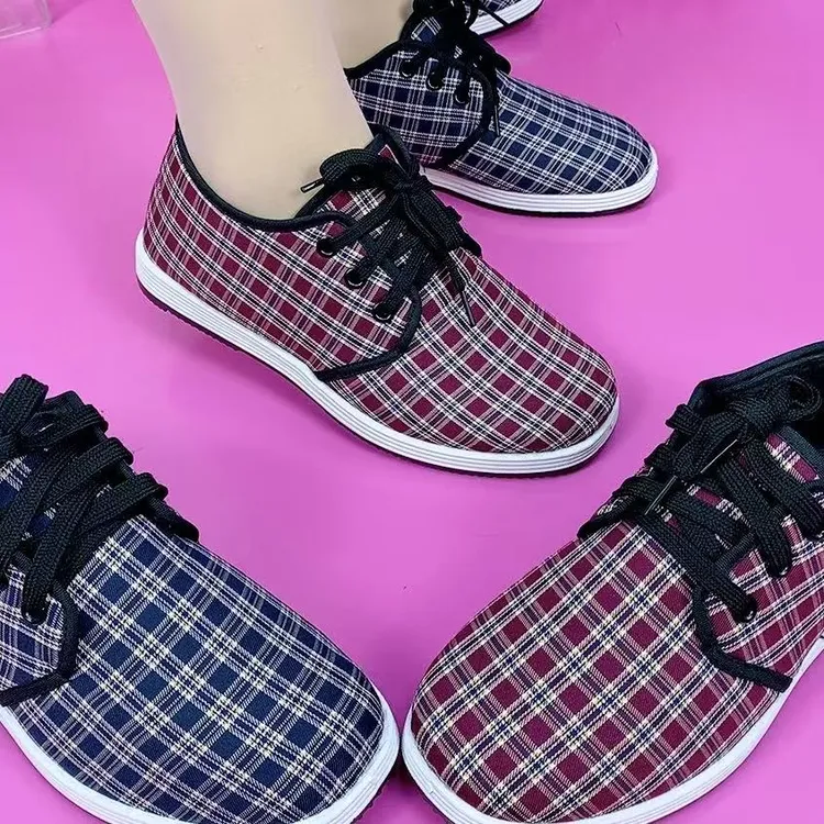 老北京平底方格棉鞋632-1