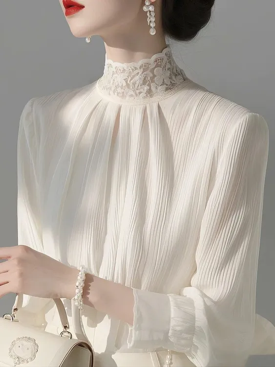 SS578春季欧货洋气小衫轻奢高级感独特别致漂亮白色蕾丝拼接衬衫