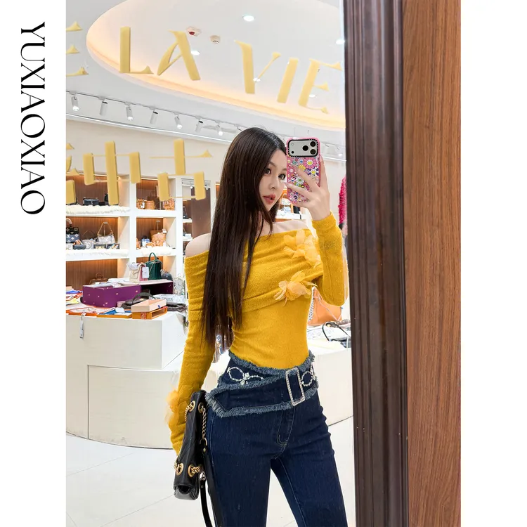 余潇潇【迷情芍药】高定手工立体裁剪花柔软舒适一字肩针织上衣女