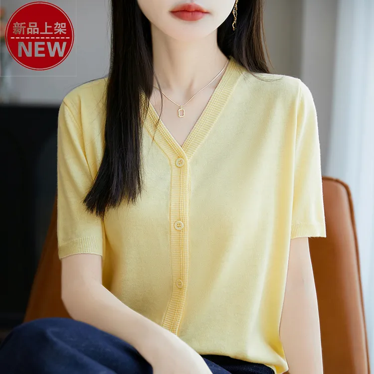 哥弟阿玛施正品韩系优雅V领欧若风薄款潮流简约短袖休闲针织开衫
