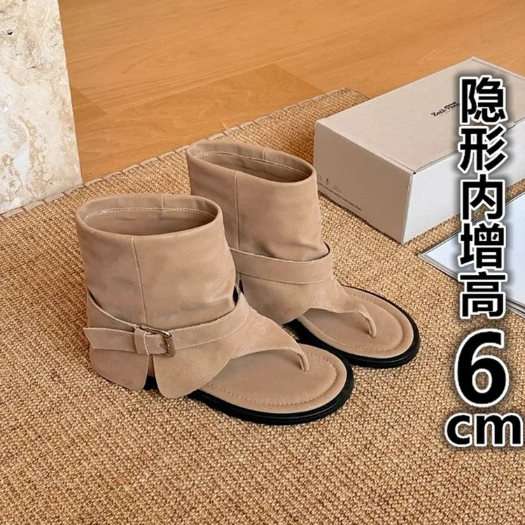 内增高6cm人字夹趾搭扣凉靴女2025新款夏季时髦裤管短筒罗马凉鞋