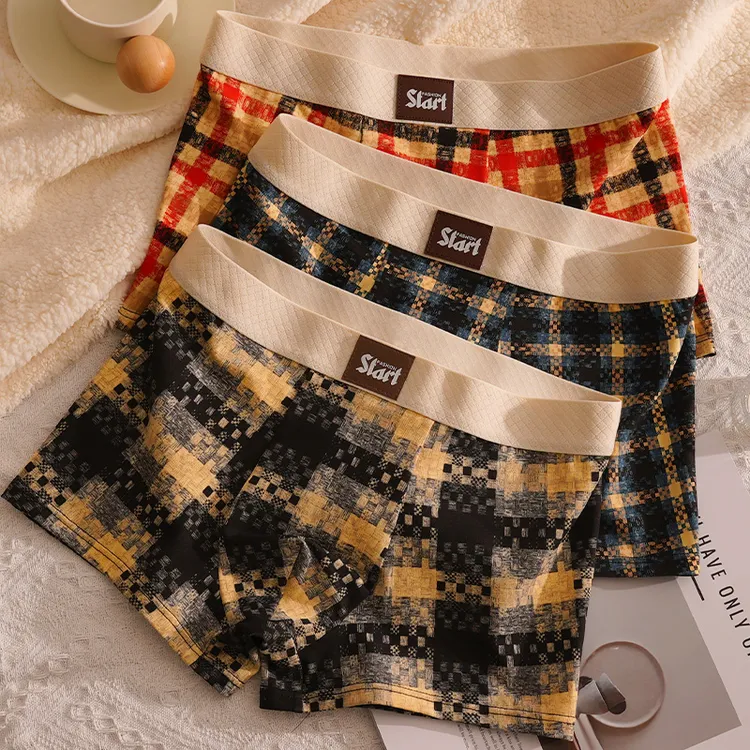 男士秋冬款纯棉内裤男生格子抑菌舒适宽松透气四季四角平角裤裤衩