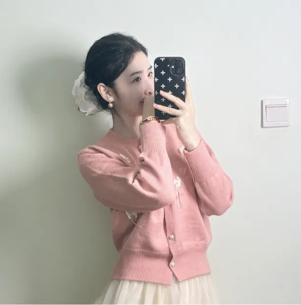 韩系甜美蝴蝶结宽松短款针织开衫毛衣外套秋冬新款