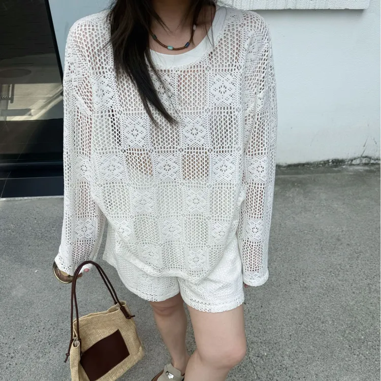 晶咕软软【朦胧感】薄款宽松百搭设计感圆领镂空针织长袖上
