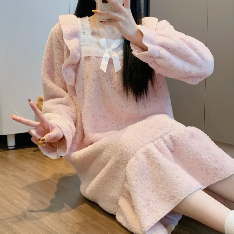 睡衣女秋冬季睡裙珊瑚绒加绒加厚法兰绒女士可爱家居服冬天连衣裙
