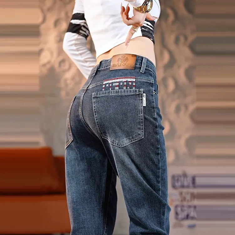 接潮秋冬新款牛仔裤男高档韩版潮流水洗弹力修身小脚中腰男款长裤