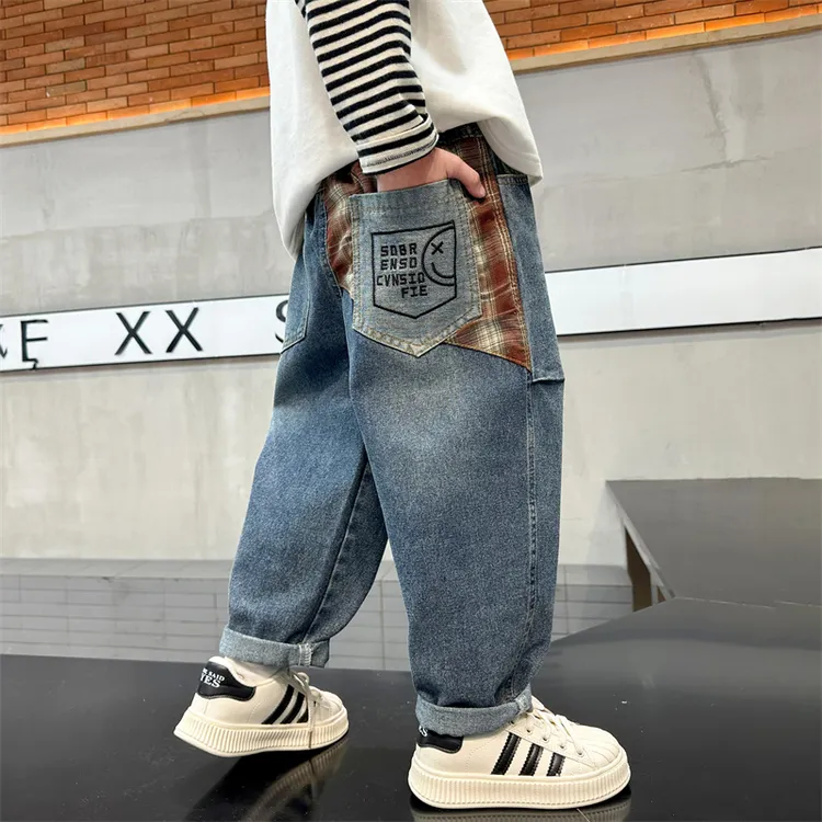男童裤子春装潮酷儿童牛仔裤2025新款男宝宝休闲裤炸街男孩直筒裤