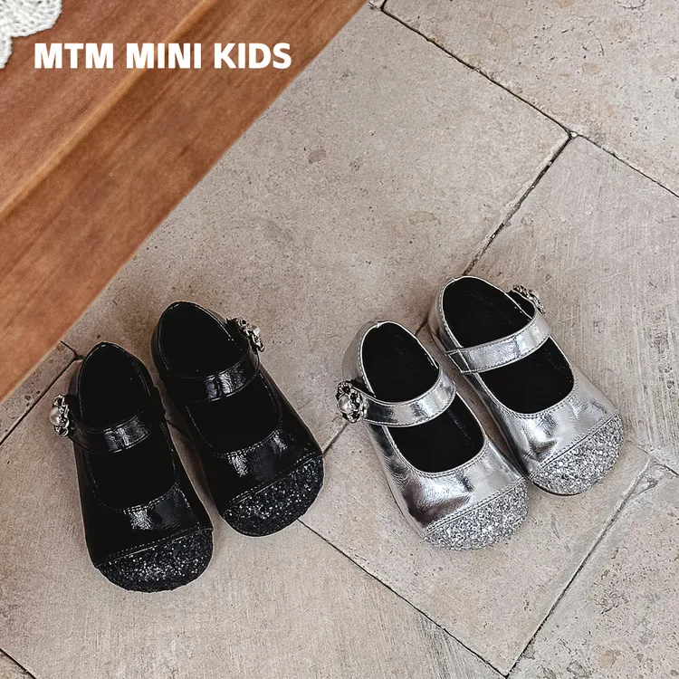 女童公主鞋子春款小女孩玛丽珍银色时尚单鞋小童1-3岁软底学步鞋