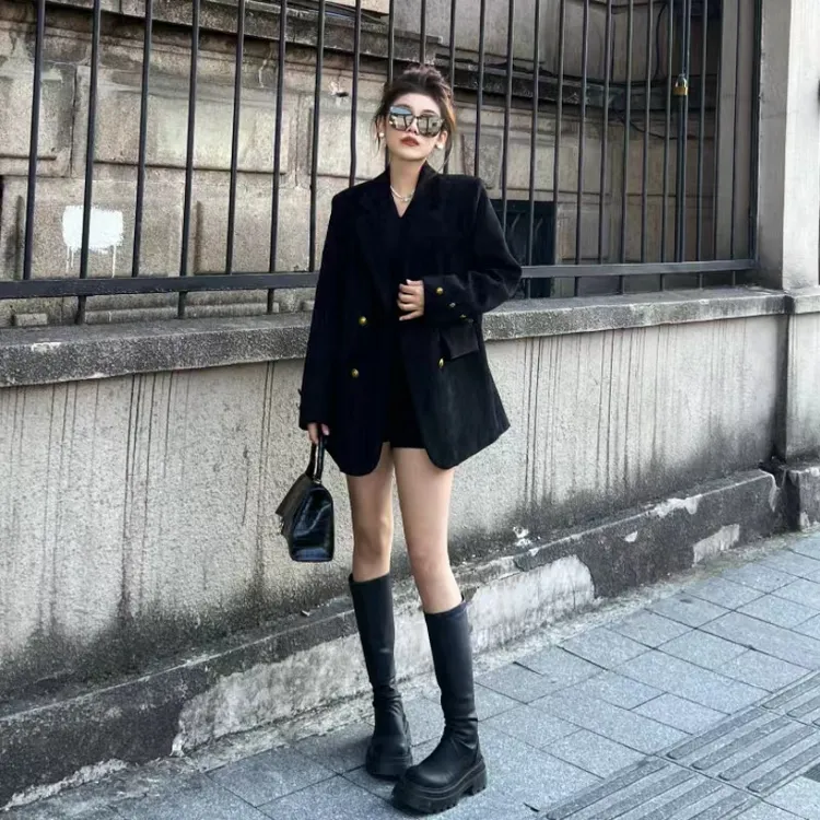 【艺依】2025年秋冬新款简约西装风外套女西服轻奢气质