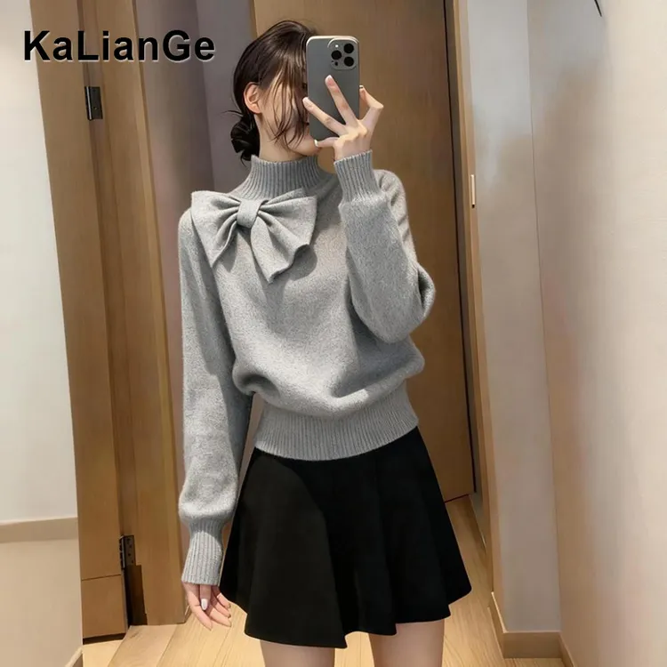 卡莲格/慵懒风蝴蝶结半高领软糯毛衣女冬季加厚保暖打底针织上衣