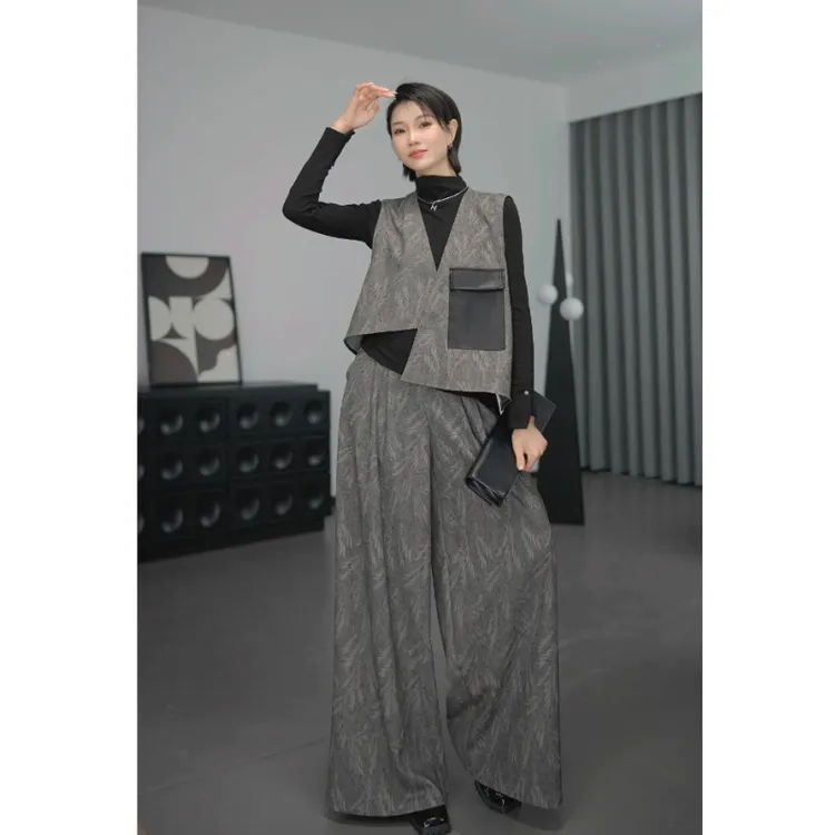 鑫鑫2025秋季新款小众炸街高级感女装马甲+百搭阔腿裤两件套1825