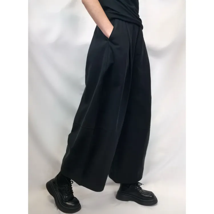 畅形CHECKLESS 2025年新款暗黑风宽松女小众休闲新款弯刀裤KZ0901