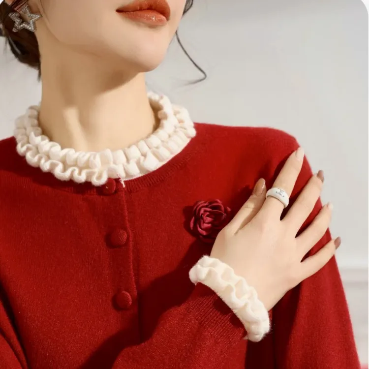 【以•恩】品牌工厂双层花边立体花朵羊毛开衫打底衫加厚秋冬保暖