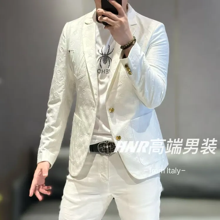 满花立体提花胸口刺绣工艺经典修身立体裁剪春季新品西装52319