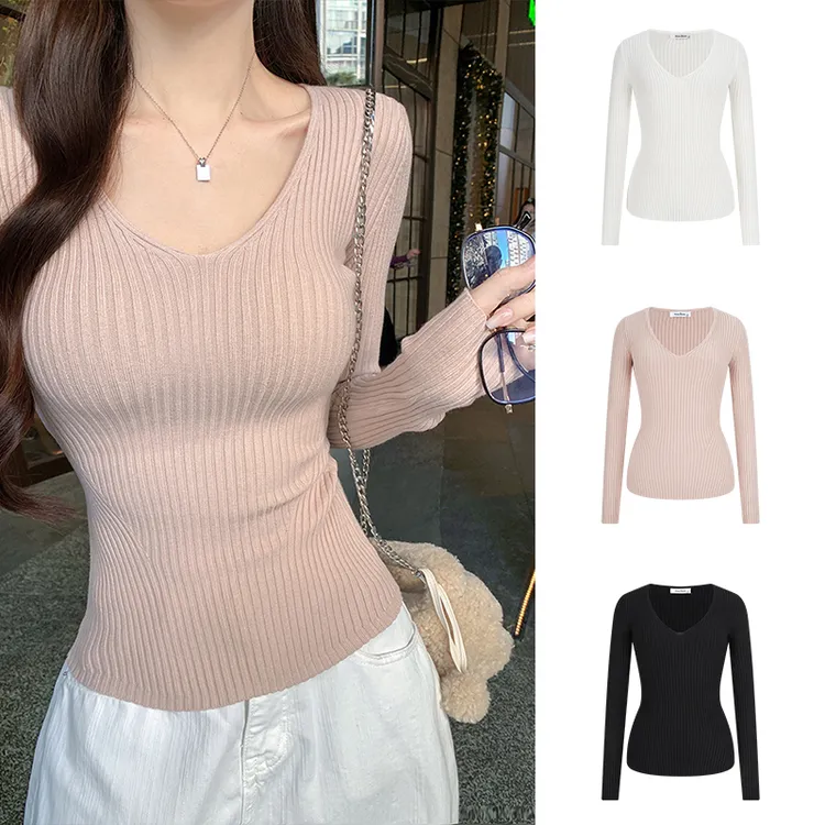 Moses Queen/魔西女王性感辣妹V领针织衫修身显瘦纯欲打底毛衣