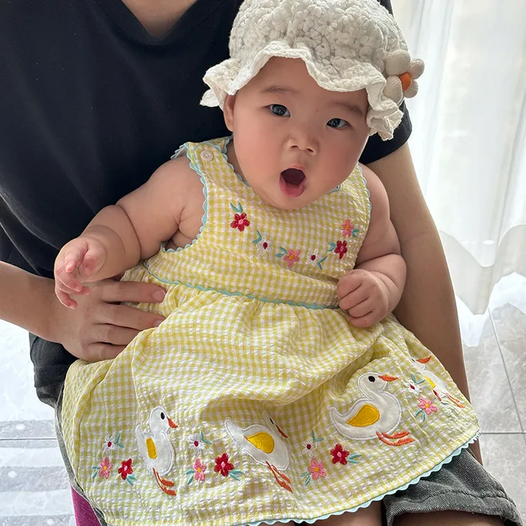 夏日甜美小女孩裙子婴童公主款无袖连衣裙洋气可爱小宝宝夏季背心