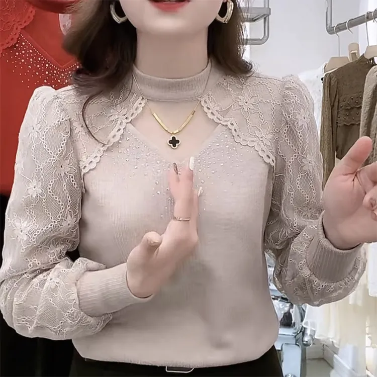 设计感蕾丝拼接长袖打底衫女秋冬加绒保暖内搭半高领修身显瘦上衣