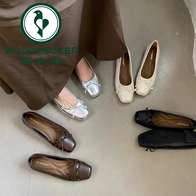 啄木鸟法式复古银色蝴蝶结百搭单鞋2025年春季新款平底方头豆豆鞋