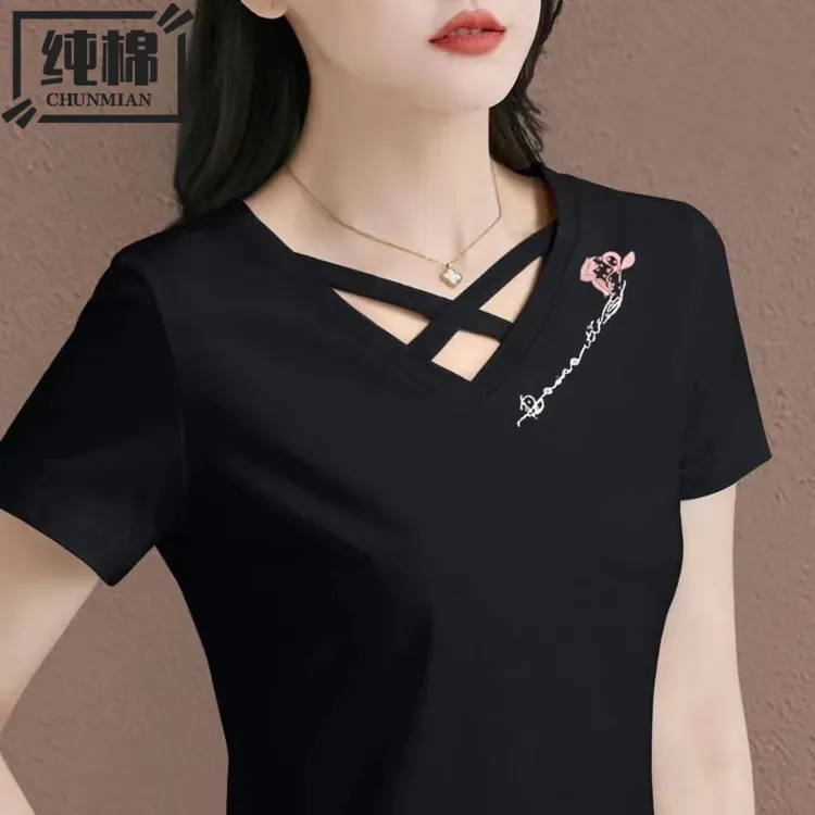 2025年夏季新款镂空交叉v领宽松遮肚子上衣纯棉高品质女士t恤短袖