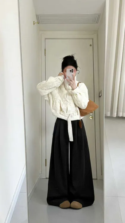 2025冬季新款韩系短款立领菱格棉服外套女搭配休闲裤显瘦两件套女