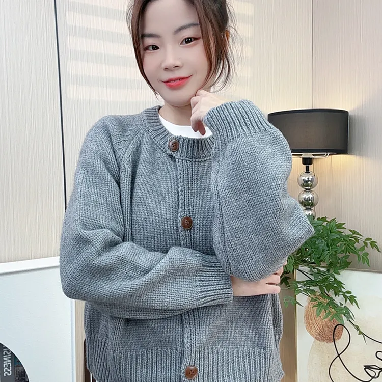 加厚小个子定制针织开衫韩版百搭短款显瘦秋冬新款毛衣外套潮