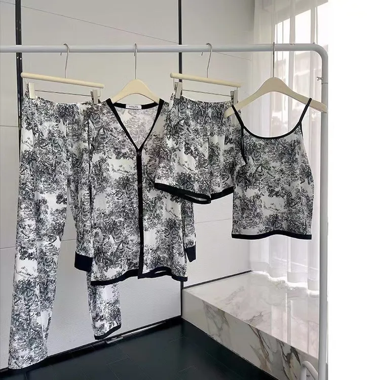 【爆款热销】国潮风水墨画四件套家居服宽松大码复古睡衣套装女冰丝