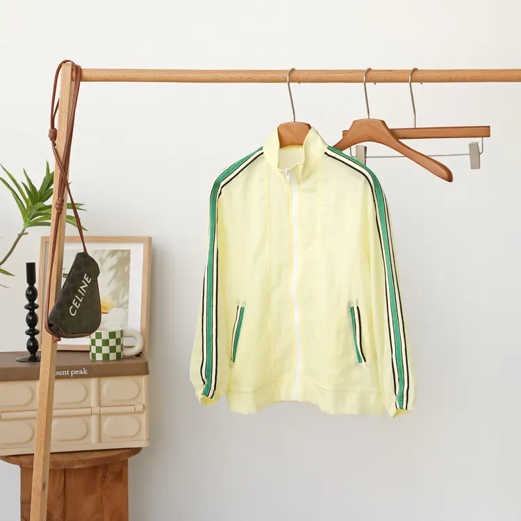 特！门店4&29！轻盈出行零负担休闲款速干长袖防晒外套女L41340