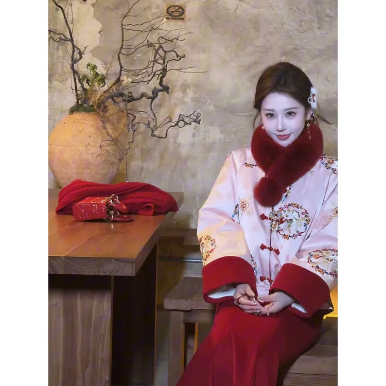 【马上成功】新中式红色新年限定显瘦百搭外套半身裙国风复古套装