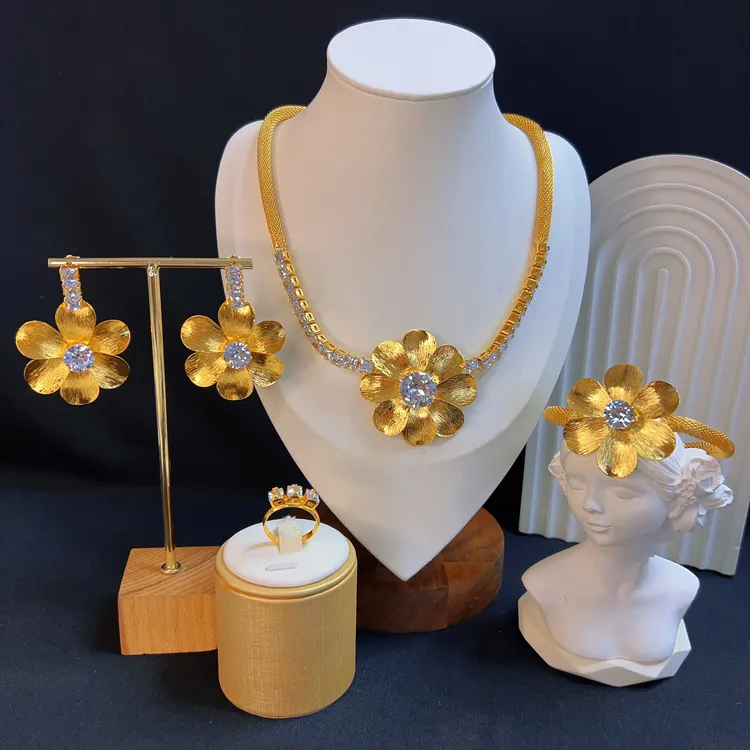 铜合金锆石项链 哈尼西牧时尚华丽四件套#0009400