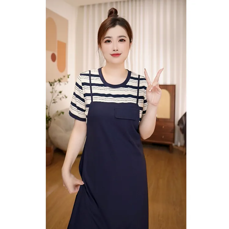 《哆啦》夏季休闲百搭大码女装条纹拼接显瘦假俩件胖mm连衣裙 25036