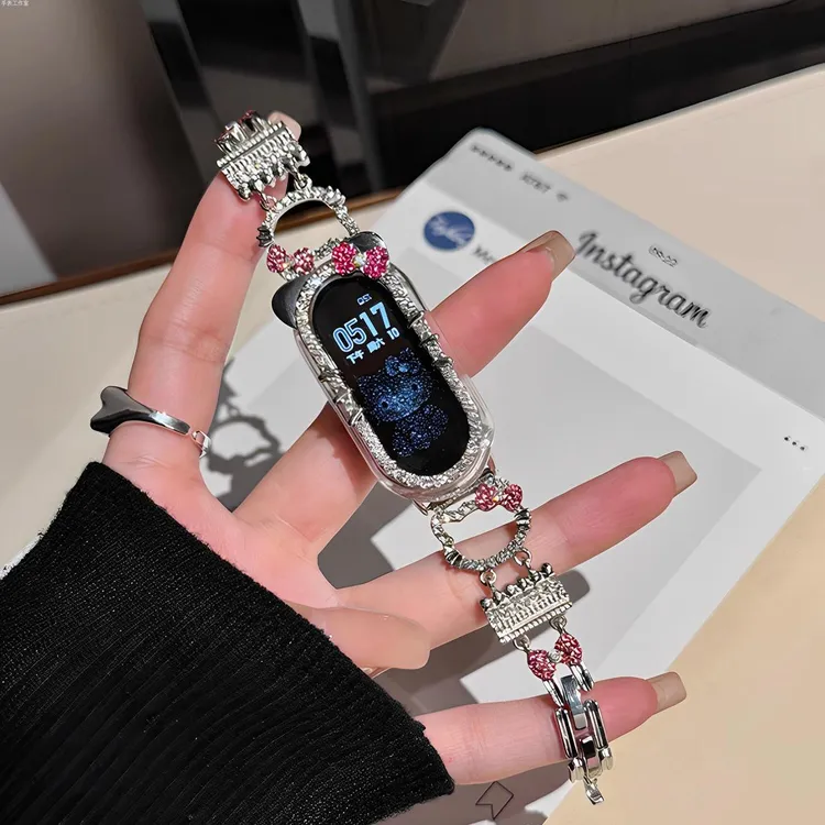 哈喽kitty小米9pro手环8表带链条腕带手环10保护壳镶钻女2025新款