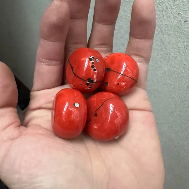 非金属亚克力项链 藏式民族风的男女同款项链配饰石头红色珠子。