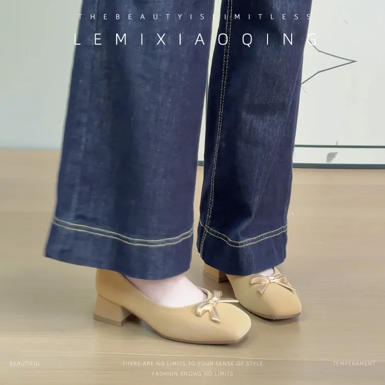 加宽版~绝美小众方头金属蝴蝶结上班通勤走路不累脚加宽加大女鞋