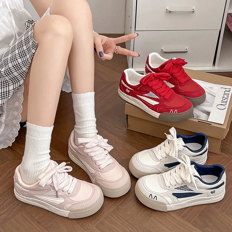 2025粉色运动鞋女新款秋季ins百搭圆头平底软底小众不累脚休闲鞋