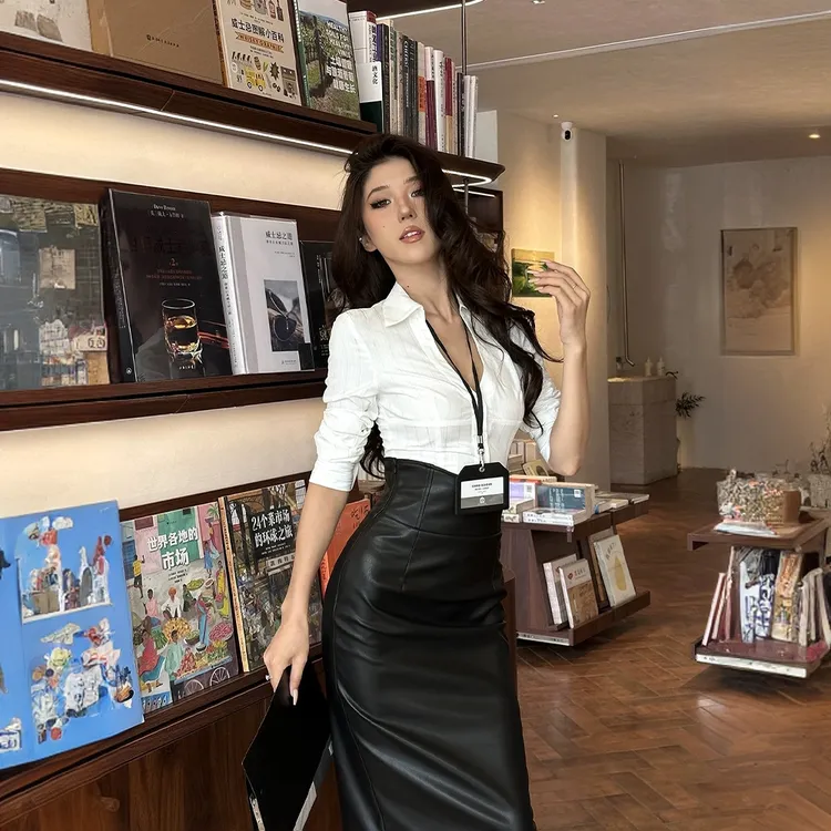 时尚法式INS风御姐职业通勤长袖衬衫女春秋气质修身包臀半裙套装