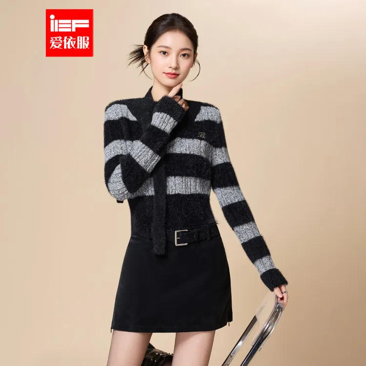 IEF/爱依服2025新款冬季时尚气质条纹设计师毛织上衣