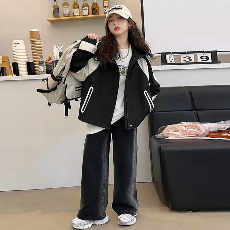 女童冲锋衣加绒加厚2025新款6-12岁15岁中大儿童休闲运动宽松外套