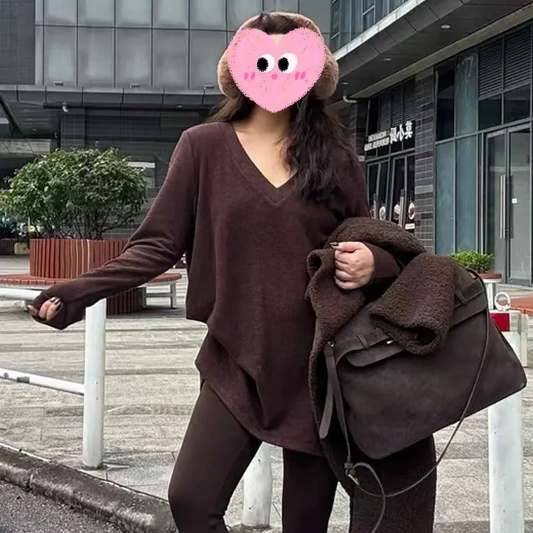 2025秋冬季新款保暖中长款V领长袖T恤女慵懒风宽松垂感打底衫上衣