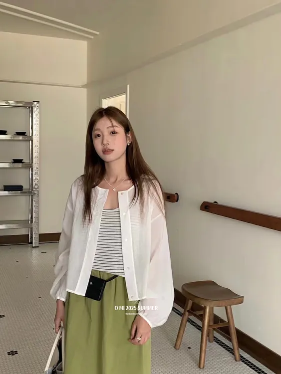 简约纯色超舒服的防晒衫+舒适面料宽松背心（2件套）