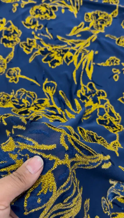 Supari 布料 小花 - 305