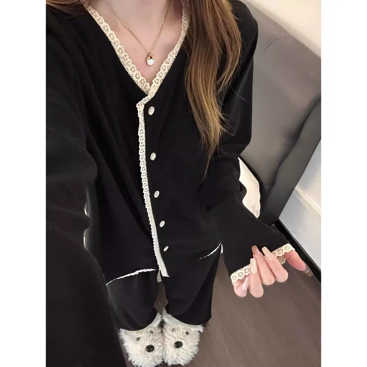 韩版轻奢简约风蕾丝边德绒睡衣女秋冬新款大码保暖舒适家居服套装