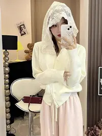 甜美系短款显瘦针织开衫女秋季新款蕾丝花边连帽设计感精致上衣女