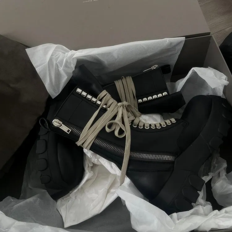 超软！~rose同款厚底系带机车骑士靴夏季马丁靴女英伦风中筒靴子