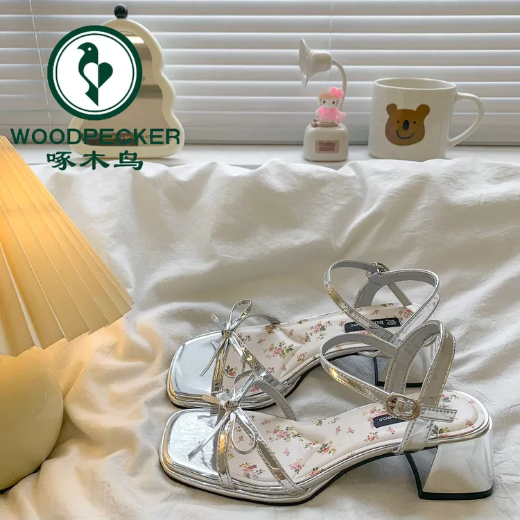 啄木鸟绝美配裙高跟凉鞋女夏外穿时尚高级感2025新款法式一字凉拖