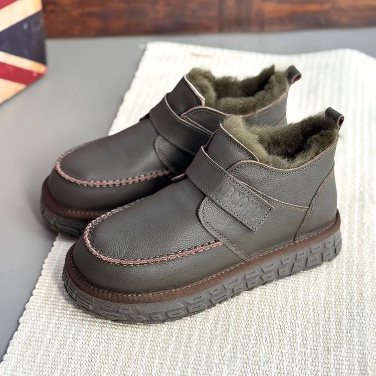 5896皮毛一体光面皮防滑雪地靴魔术贴时尚东北保暖男雪地棉潮流风