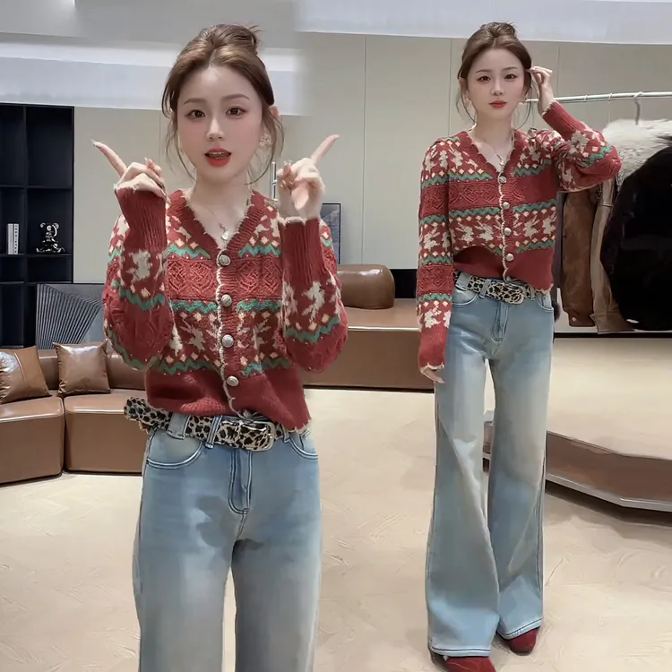 V领提花长袖针织开衫女2025秋冬新款韩系显瘦单排扣毛衣减龄上衣